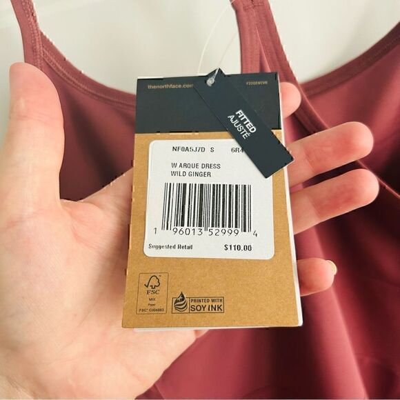 The North Face Dress **MAUVE** - Picture 6 of 9